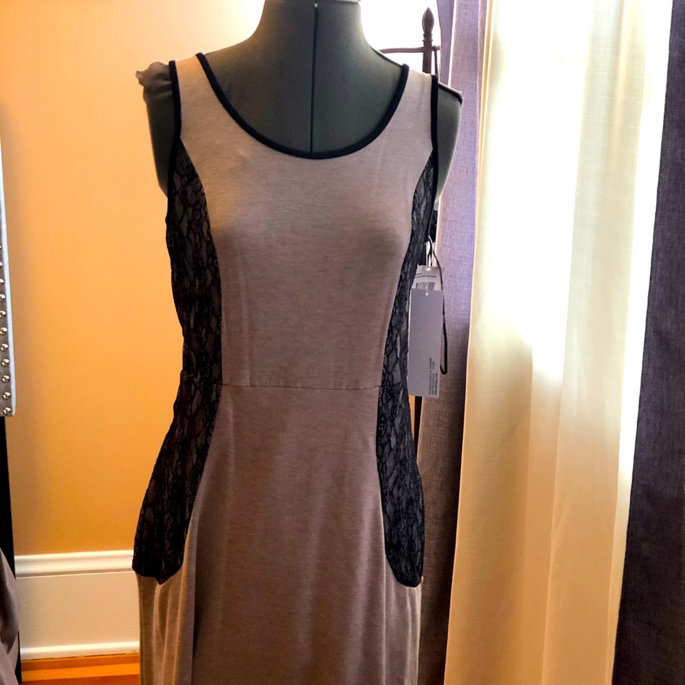 NWT Kenzie tan & black lace stretch knit dress S - Picture 1 of 4